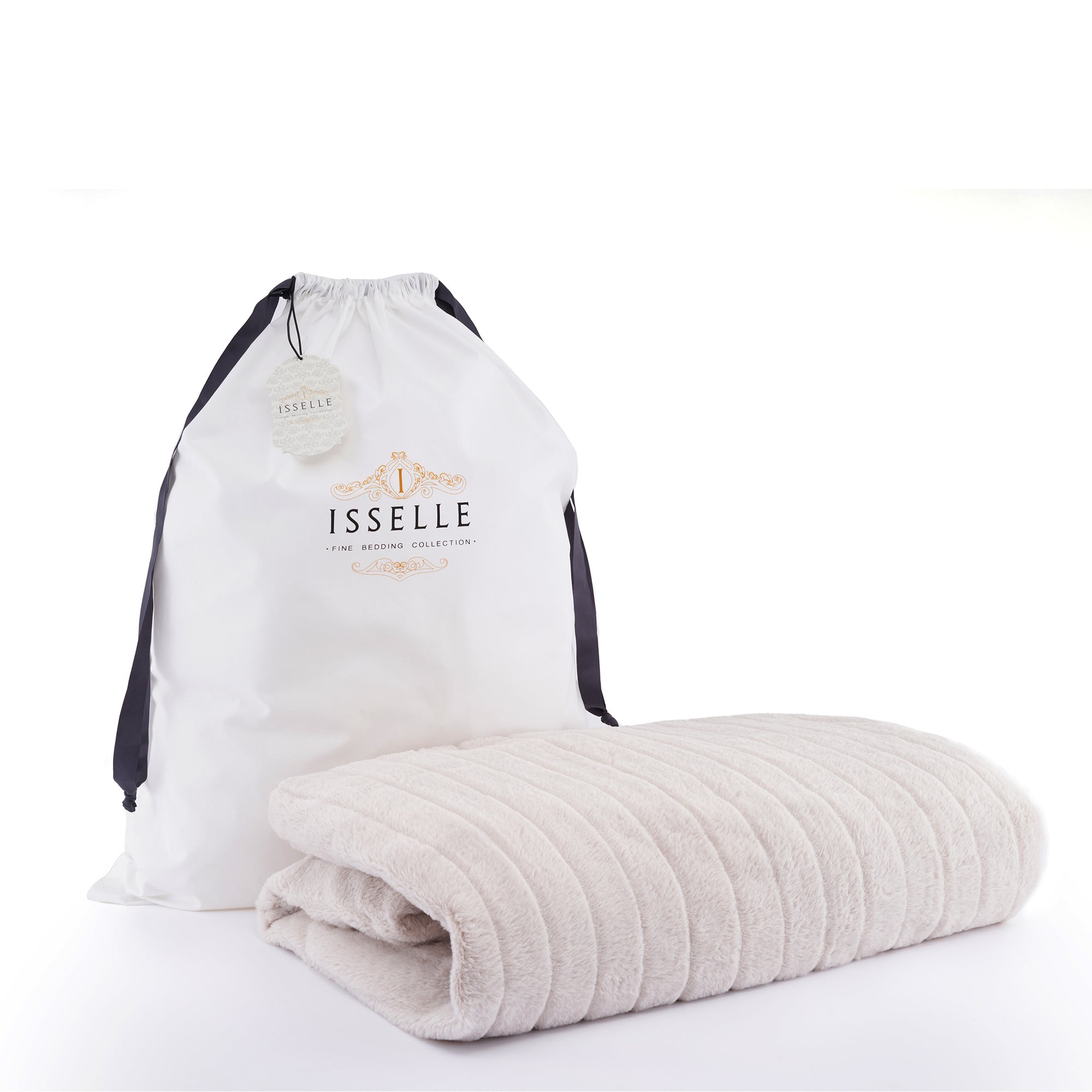Isselle Laurel Faux Fur Throw - Queen