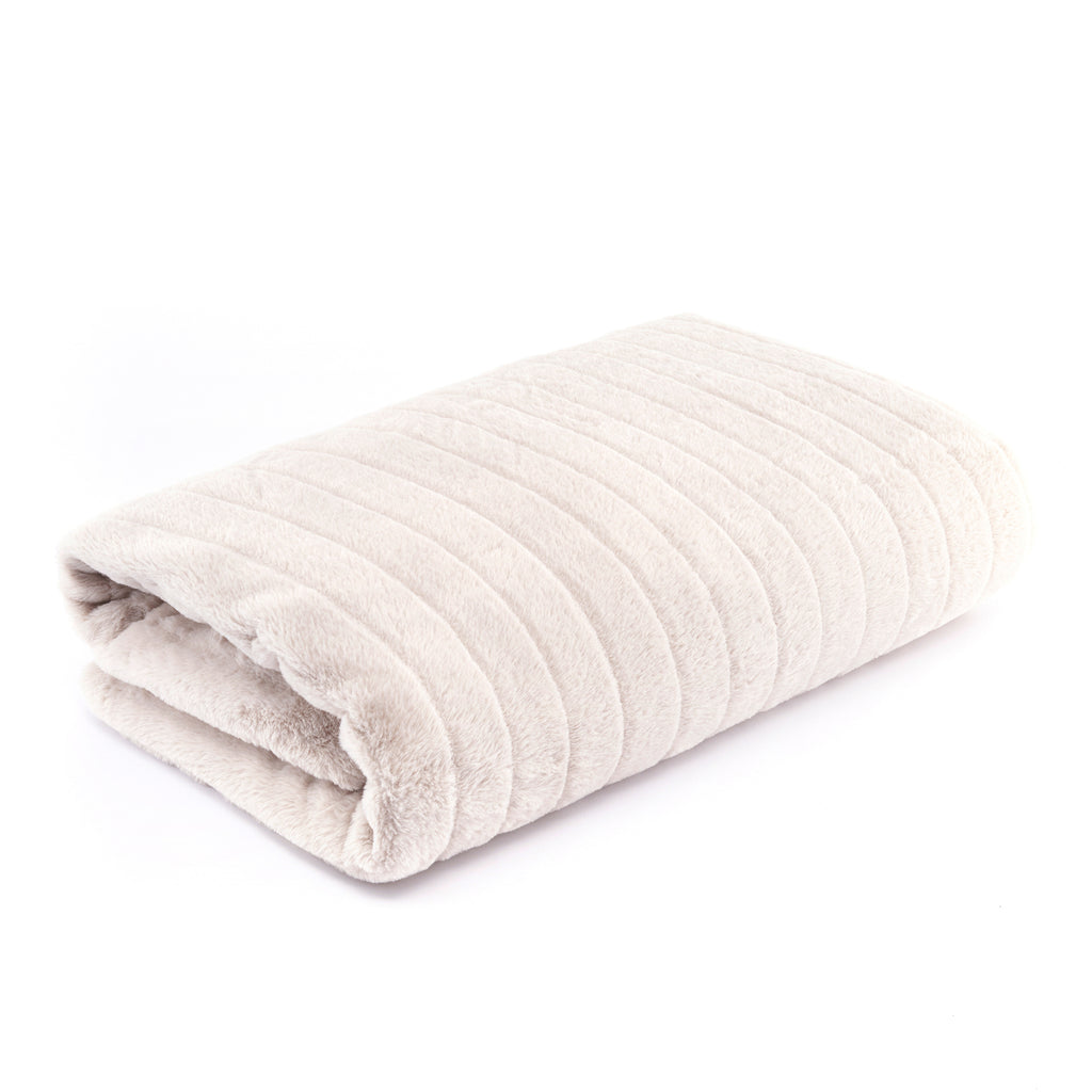 Isselle Laurel Faux Fur Throw - Queen