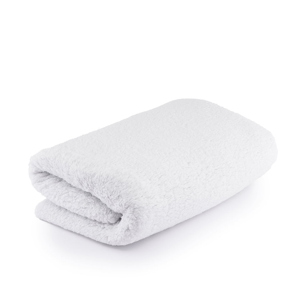 Isselle Easton Faux Fur Throw - Queen