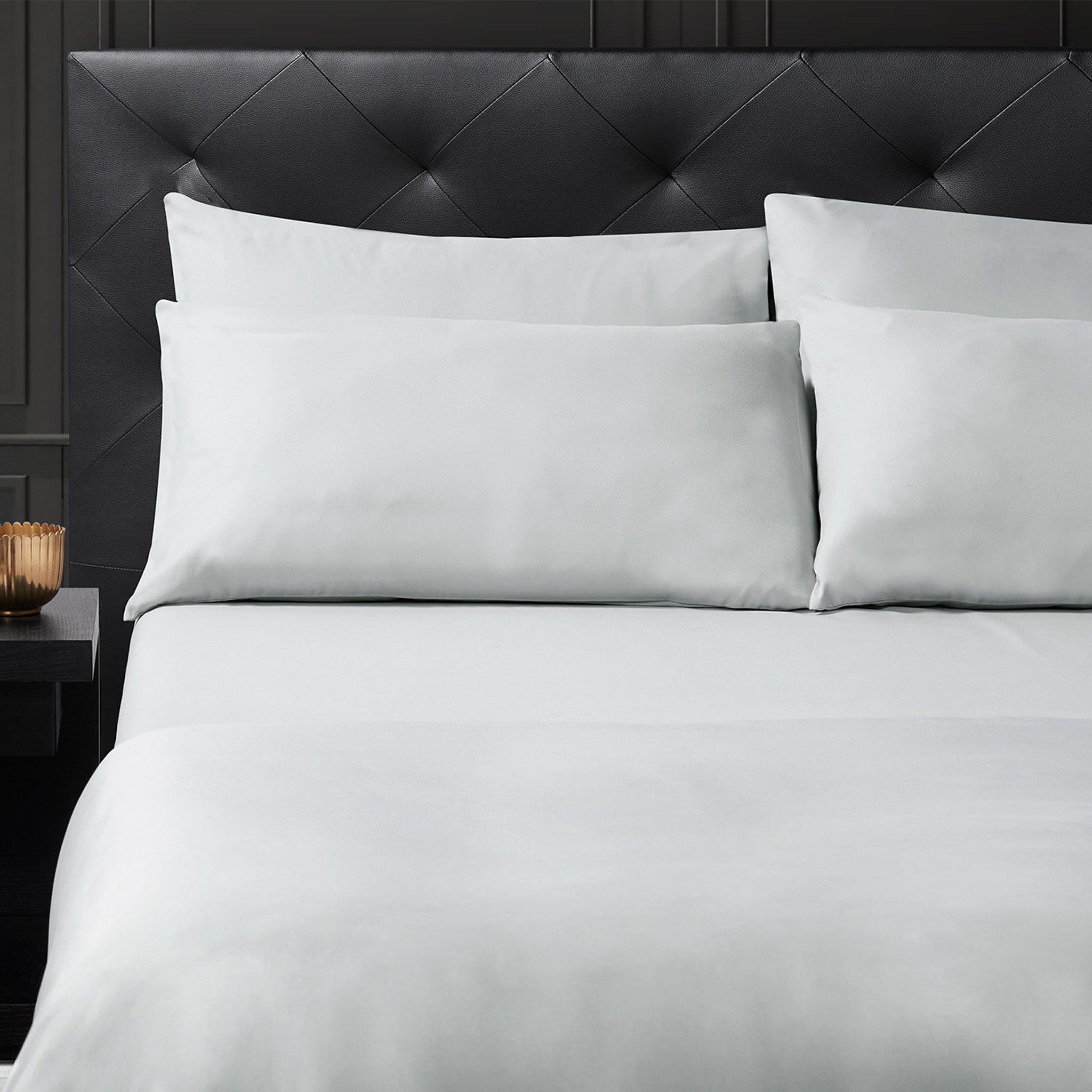 Isselle Beaufort Bed sheet set & duvet cover | Grey Slate